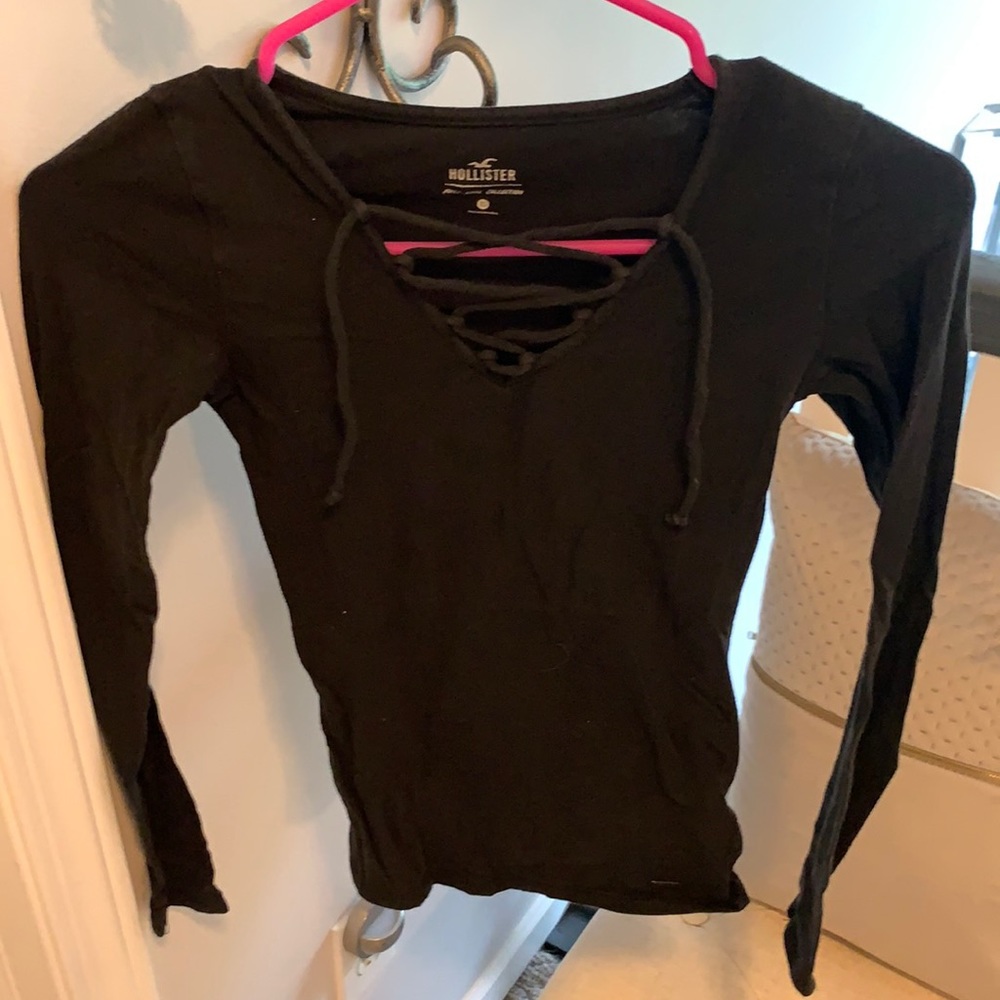 hollister long sleeve size xs